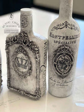 Load image into Gallery viewer, Finley | Decor Moulds | Redesign with Prima