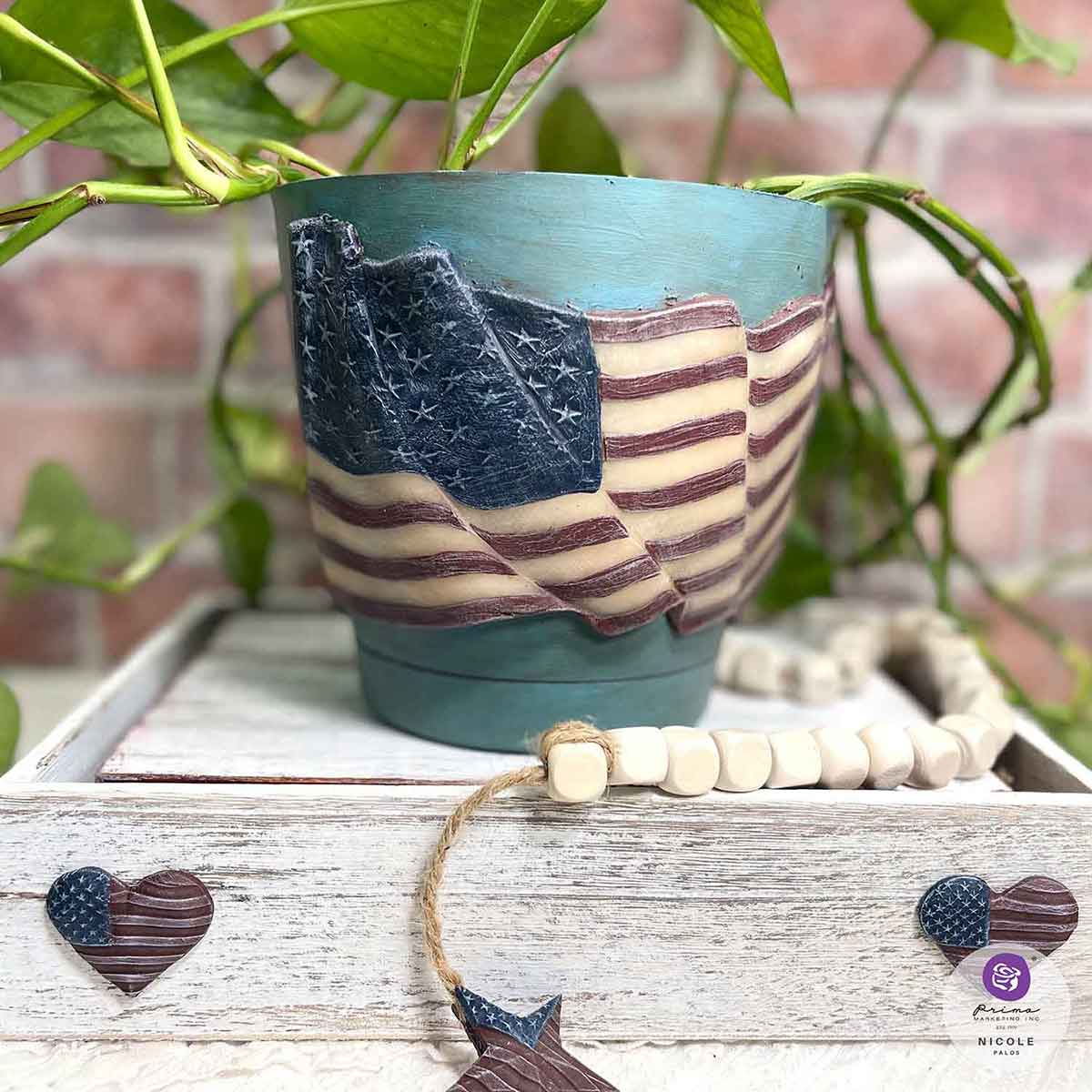 Star Spangled Banner | Decor Moulds | Redesign with Prima