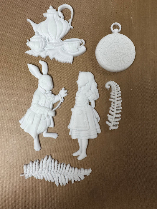 Pre-poured AliceTrinkets - Large Group