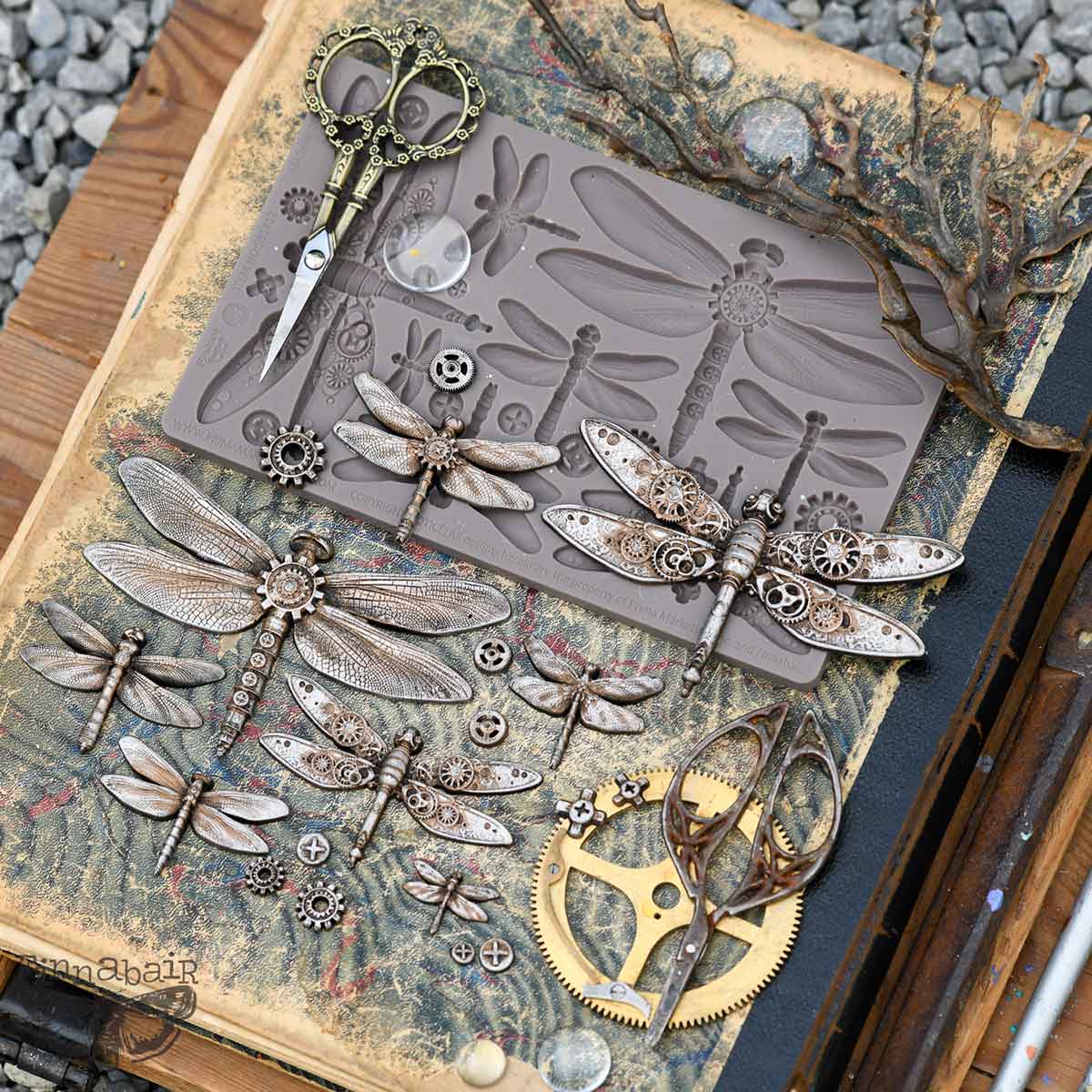 Machine Dragonflies | Decor Moulds | Redesign with Prima